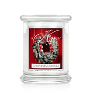 Kringle Candle Christmas Stroll средна ароматна свещ с 2 фитила (411 g)