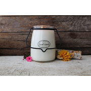 MILKHOUSE CANDLE Ароматна свещ Sweet Woods BUTTER JAR (624 g)