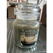 Country Candle Summerset ароматизирана свещ средна 2 фитила (453 g) ЦВЕТЕН ВОСЪК