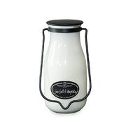 MILKHOUSE CANDLE Свещ с аромат на морска сол и магнолия MilkBottle голяма 396g