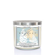 Kringle Candle TUMBLER Ароматизирана свещ от сандалово дърво и Cade с 3 фитила (411g)