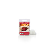 Kringle Candle Cosy & Warm ароматизиран восък (64g)